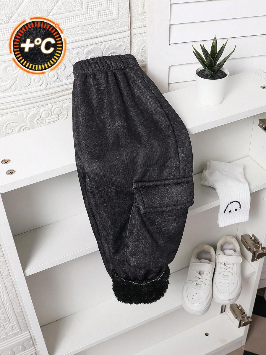 年轻男孩复古破洞多口袋保暖羊毛裤（无腰带），适合 4-7 岁男孩秋冬季上学、玩耍和户外活动。复古、百搭、保暖的设计让您的孩子在这个冬天保持时尚和舒适。 - 黑色 - 查看 1