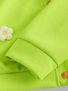 Bộ 3 món cho bé gái tuổi mới lớn: Áo khoác cardigan dài tay cổ chữ V cài nút phía trước họa tiết hoa + Áo hai dây đan màu trắng + Quần ống loe màu đen - Màu vàng - Xem 7