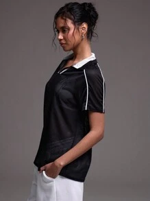 Musera Sport Mesh Contrast V Neck Collar Sport Top , Padel, Tennis, Pickleball Gym Fitness - Black and White - View 2