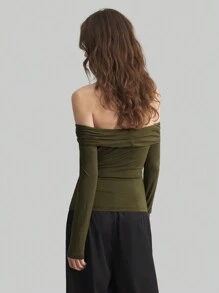 Ontre Groene metalen decoratie off shoulder getailleerde camisole top, stijlvol geschikt voor lente/zomer, nieuwjaarsfeest, winter essentieel