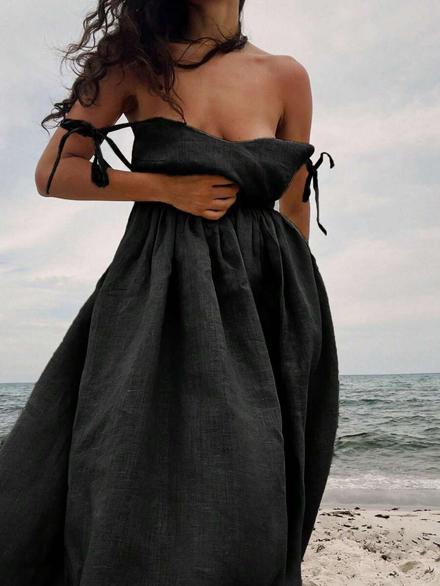 Đầm hai dây màu trơn hở lưng thanh lịch cổ chữ V - màu đen - Xem 1