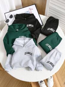 SHEIN 6 件套男婴秋冬套装，包括黑色、绿色、灰色可爱字母印花连帽衫和裤子，温暖厚实，适合户外运动 - 彩色 - 查看 7