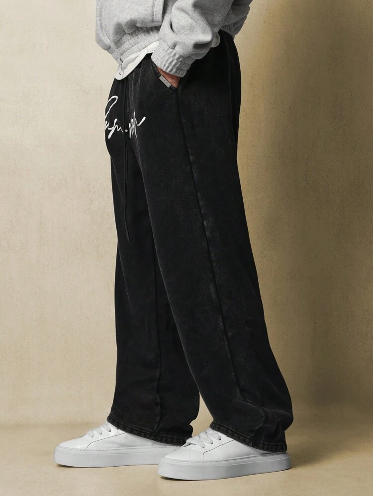Signature Script Sweatpants With Drawstring And Side Pockets