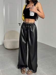 SHEIN EZwear Pantalones sueltos y casuales con cintura elástica, patchwork de estampado de leopardo y de PU