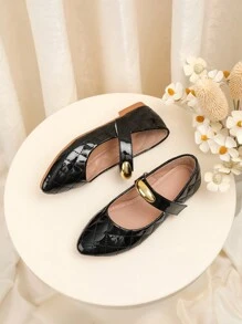 Comfortable & Versatile Flat Shoes For Kids, Ideal For School, Party, Vacation - Black - View 2