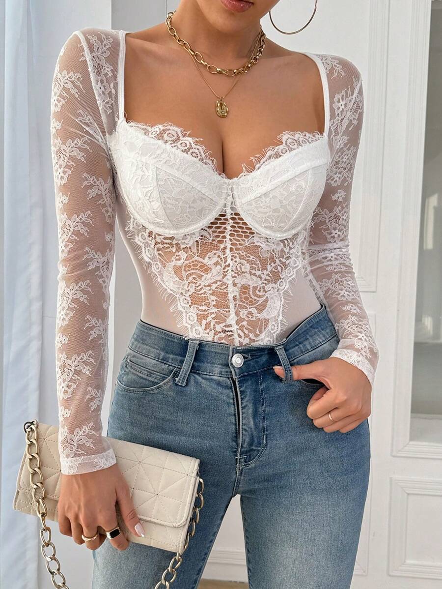 Allurite 女士纯色蕾丝拼布透明心形领性感长袖紧身衣 适合节日聚会服装 - 白色 - 查看 1