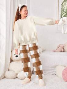 Tween Girl Autumn/Winter Cozy Fleece Top And Plaid Fleece Pants Loungewear Set, Fashionable And Versatile
