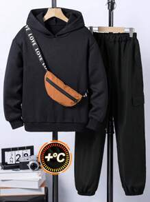 SHEIN 3-delige casual set voor jongens: zwart sweatshirt, zwarte broek, kaki crossbodytas
