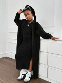 SHEIN Conjunto de niña preadolescente de cárdigan de punto acanalado de otoño/invierno con vestido entallado con abertura - Negro - Ver 6