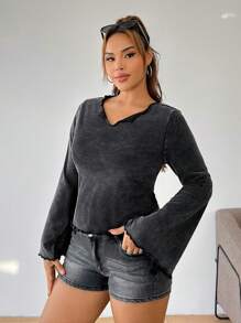 SHEIN EZwear Plus Size Women's Asymmetric Neck Bell Sleeve Solid Black T-Shirt