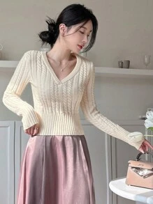 DAZY 女式V领短款麻花针织修身套头衫秋季 - 杏色 - 查看 2