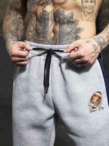 Manfinity Sport PWRUP Pantalones de chándal rectos y sueltos con estampado de letra y cordón en la cintura, estilo novio para hombre