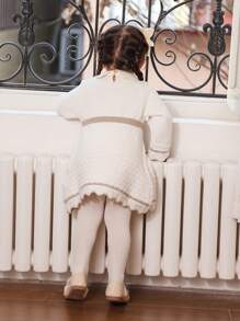 SHEIN Baby Girls Adorable Peter Pan Collar Sweater Dress, Decorated With 3D Bow, Casual Style, Perfect For Daily Wear Or Vacation