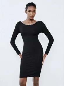 Chiquease Vestido de manga larga, hombros descubiertos, cadena de perlas, elegante, sexy, casual/de oficina, de media longitud, para mujer, de material de punto elástico de unicolor, de primavera/otoño