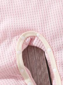 SHEIN 女婴粉色华夫格纹刺绣连体衣，秋冬款 - 粉色 - 查看 3