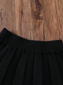 SHEIN 2 pièces Ensemble jeune fille mignon, pull 3D floral et jupe plissée en tricot, style campagne vintage, automne/hiver