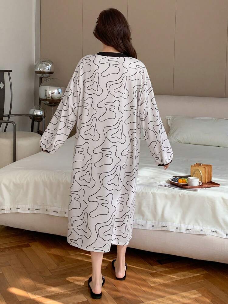Loose Nightgown With Line Pattern All Over Print, Contrast Color Narrow Straps, Lantern Sleeves Pajama