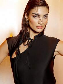 MISSGUIDED Open Back Cut-Ot Mandarin Collar Bodycon Mini Dress