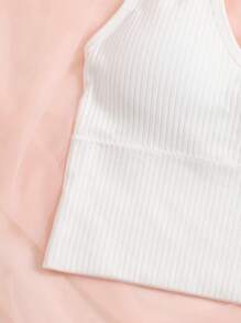 Women's White Ribbed V Neck Bralette Casual Comfy Backless Crop Top With Medium Stretch Fabric - White - View 4