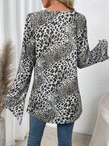SHEIN LUNE Women Leopard Print Long Sleeve Crew Neck Sweatshirt, Autumn New Arrival