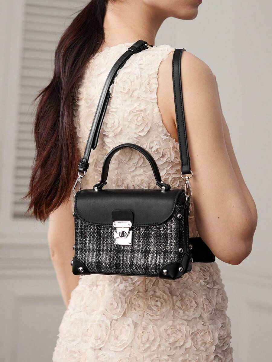 MOTF PREMIUM FASHIONABLE VINTAGE VERSATILE COMMUTER PU LEATHER PLAID PRINTED FLAP TURN-LOCK WRISTLET CLUTCH BAG FOR WOMEN - Black - View 2