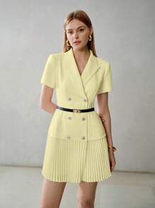 MOTF PREMIUM Vestido mini con cuello pico, bajo plisado, doble botonadura y cartera - Amarillo - Ver 6