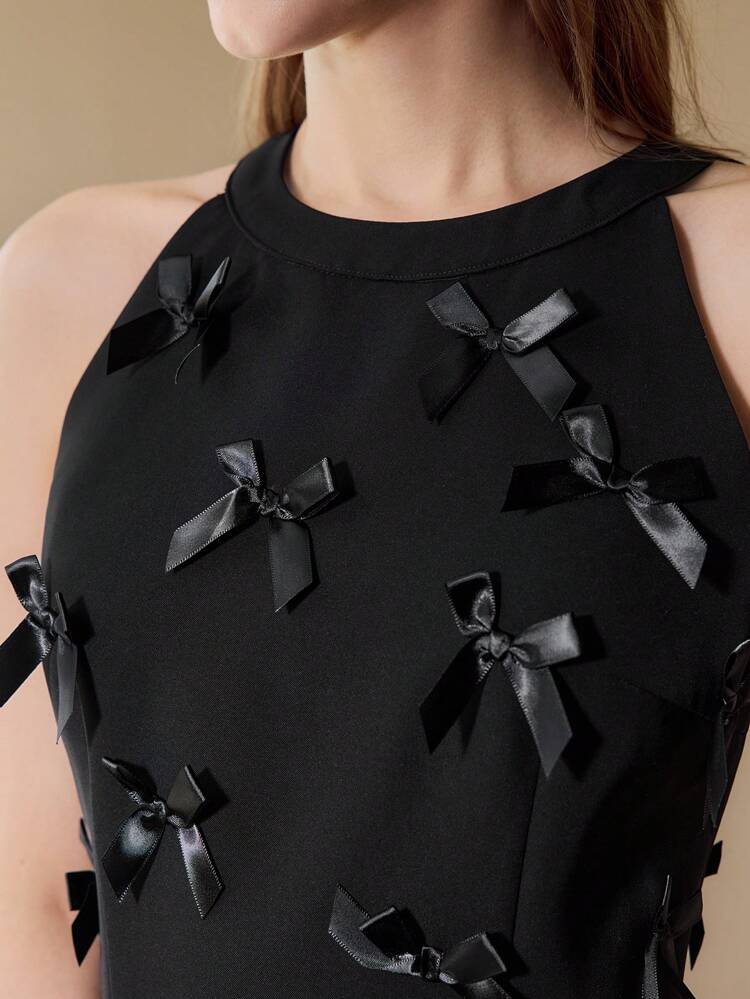 BOW DETAIL HALTERNECK DRESS