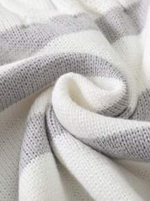 Manfinity EMRG Men's Round Neck Sweater, Simplistic Fashionable Casual Daily