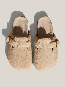 Solecia Women Thermal Slippers For Outdoor Wear, Flat Closed Toe Slip On Fluffy Mules For Autumn And Winter New Year Holiday