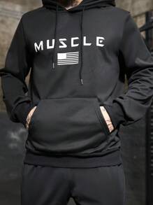 GymBeat Áo nỉ nam in chữ có túi - màu đen - Xem 4