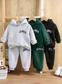 SHEIN 6 件套男婴秋冬套装，包括黑色、绿色、灰色可爱字母印花连帽衫和裤子，温暖厚实，适合户外运动 - 彩色 - 查看 6