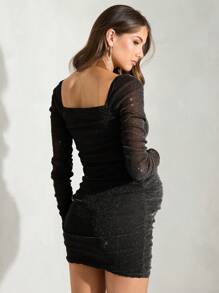 MaterniChic 孕妇性感方领亮片紧身长袖连衣裙，婴儿沐浴紧身礼服，采用闪亮面料