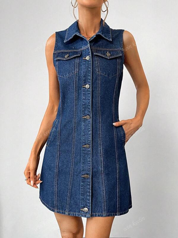 Robe chemise en jean pour femmes Printemps/Été 2025 - Col pointu classique et coupe évasée. Col pointu intemporel, silhouette mince et évasée. Deux poches fonctionnelles sur les côtés. Parfaite pour le travail, les sorties ou les événements sociaux