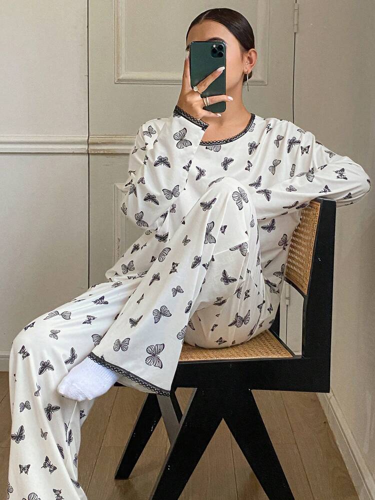 Butterfly Pattern All Over Print Lace Trim Loose Pajama Set
