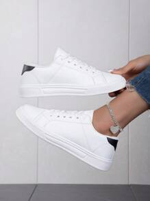 Zapatillas deportivas para adolescentes de nueva llegada primavera 2025, con diseño de moda y tendencia, estilo minimalista y ligereza, zapatillas deportivas para correr al aire libre para niños