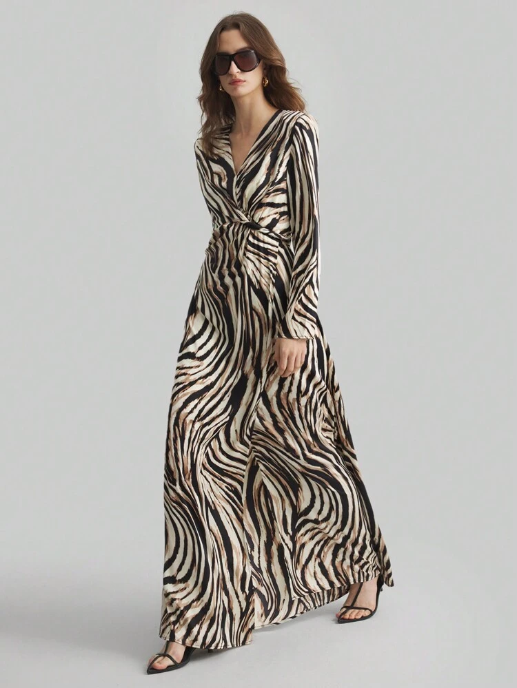 Elegant Dress With V-Neck, Pleated, Slit Hem, Zebra Print, Long Sleeve, Suitable For New Year