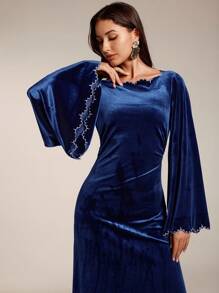 Modelyn 女士优雅喇叭袖连衣裙，秋冬