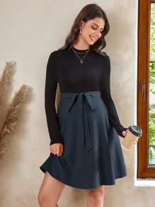 SHEIN Maternity Two-Tone Mock Neck Belted Dress, Suitable For Autumn And Winter Seasons