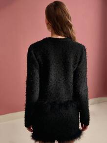 MOTF CARDIGAN BOUTONNE AVEC BORDURE EN FOURRURE CONTRASTANTE