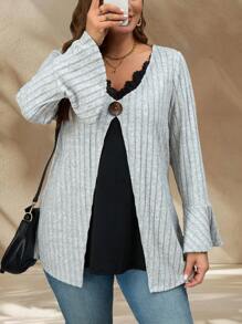 EMERY ROSE Plus Size Bell Sleeve Top V-Neck Contrast Lace Patchwork Long Sleeve T-Shirt - Grey - View 6