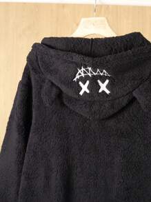 SHEIN Teen Boys 2pcs Casual Smiling Face Embroidered Pattern Hat Devil Horns Styling Clothes White English Weave Mark Double Sided Fleece Black Cardigan Jacket Pants Two Pieces Set Homecoming; Renaissance; Fall Outfits; Teen Boy Clothes; ; Airport; Cocktail Party; Autumn/Winter