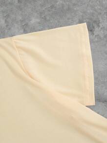 Manfinity Dauomo 男士街头 Y2K 趣味“四骑士”猫水果图案印花超大 T 恤，夏季 - 卡其色 - 查看 3