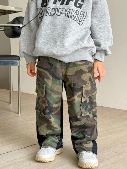 SHEIN Playful Pals Young Boys Camouflage Patchwork Design Loose Fit Cargo Jeans, Vintage Street Style Casual Everyday Denim Pants