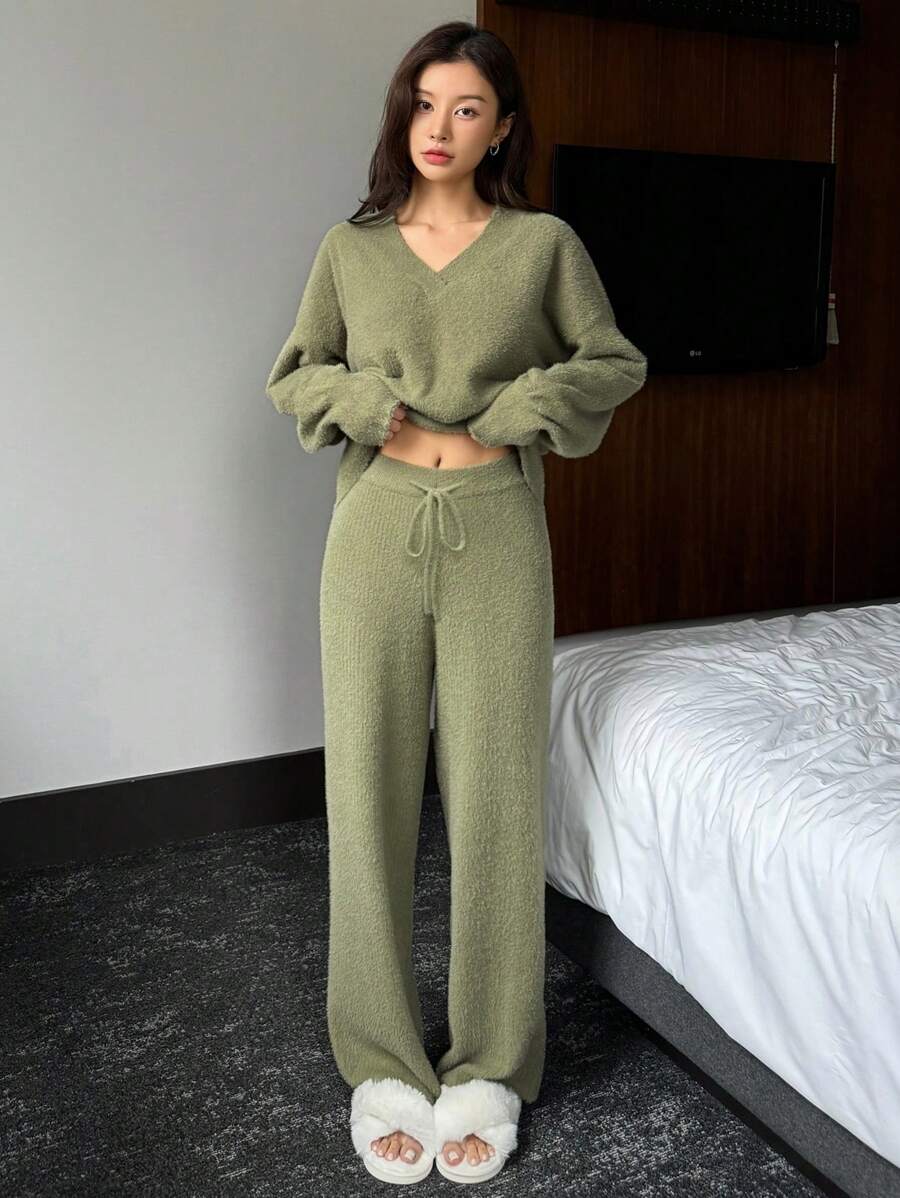 DAZY 蓬松 V 领休闲两件套家居服套装，冬季睡衣