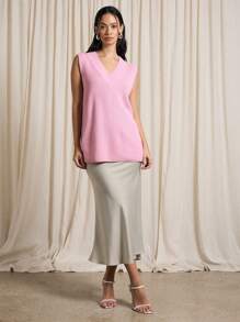 AiiRZ Luxury Ribbed Knit Sleeveless Vest Classic V-Neck Sweater Top Fall Winter Layering Essential Workwear Office Fashion