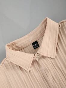 Manfinity Homme Men Solid Button Up Shirt & Drawstring Waist Pants Without Tee, Men Co Ord Set, Casual Two Piece Set Men, Cozy Outfits