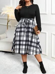 SHEIN LUNE Plus Size Women Knitted Black & White Printed Patchwork Plaid Elastic Waist Casual Elegant Spring/Autumn Dress Maxi Women Outfit