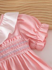 SHEIN 2er Set Baby Mädchen Rosa Puppen Bluse mit Rüschenkragen und Puffärmeln + Hose mit elastischem Bund und ausgestelltem Bein, bequem, niedlich und süß für Herbst und Winter, geeignet für Zuhause und Outdoor