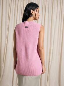AiiRZ Luxury Ribbed Knit Sleeveless Vest Classic V-Neck Sweater Top Fall Winter Layering Essential Workwear Office Fashion