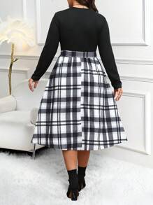 SHEIN LUNE Plus Size Women Knitted Black & White Printed Patchwork Plaid Elastic Waist Casual Elegant Spring/Autumn Dress Maxi Women Outfit